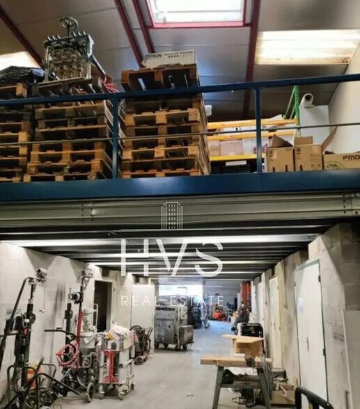 Flex in Septèmes-les-Vallons for lease - Interior Photo - Image 2 of 4