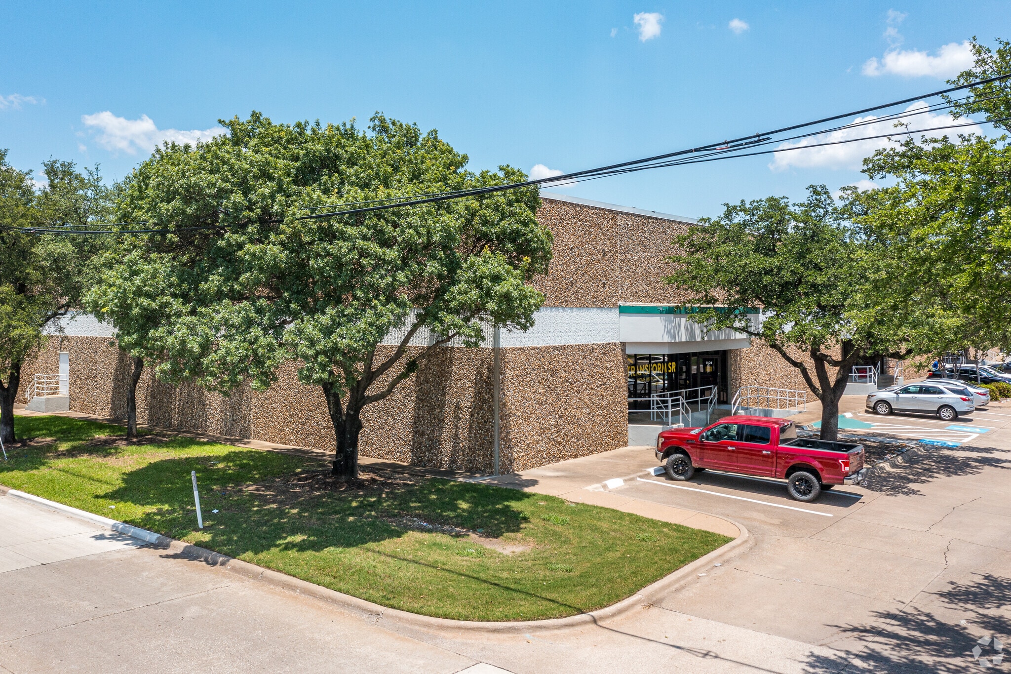 1401 Summit Ave, Plano, TX for lease Primary Photo- Image 1 of 7