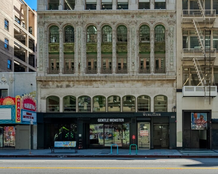 814-818 S Broadway, Los Angeles, CA for lease - Building Photo - Image 2 of 5