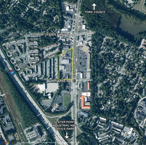 975 J Clyde Morris Blvd, Newport News, VA à louer - Photo principale - Image 1 de 13