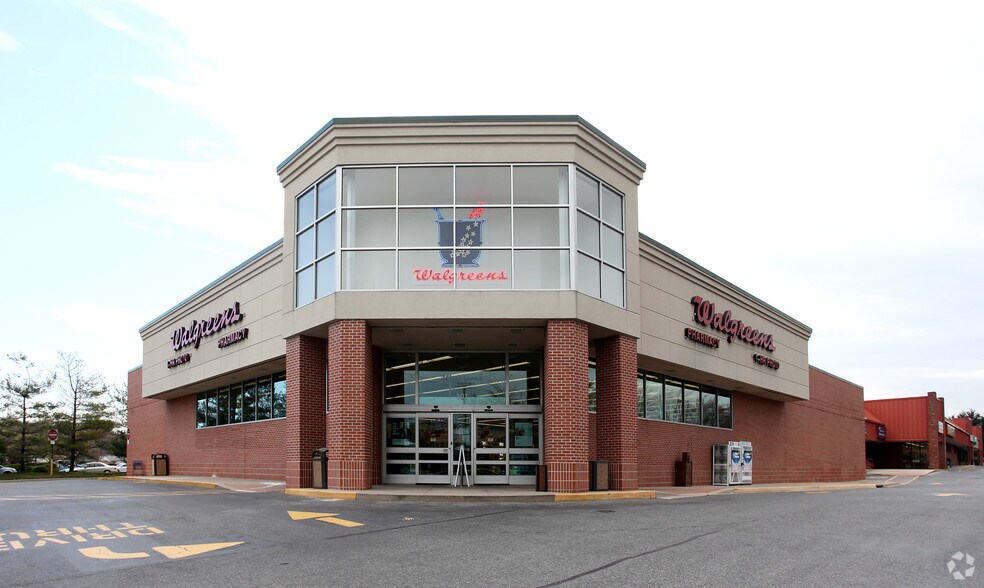 105-117 Beacon Rd, Baltimore, MD for lease - Building Photo - Image 2 of 4