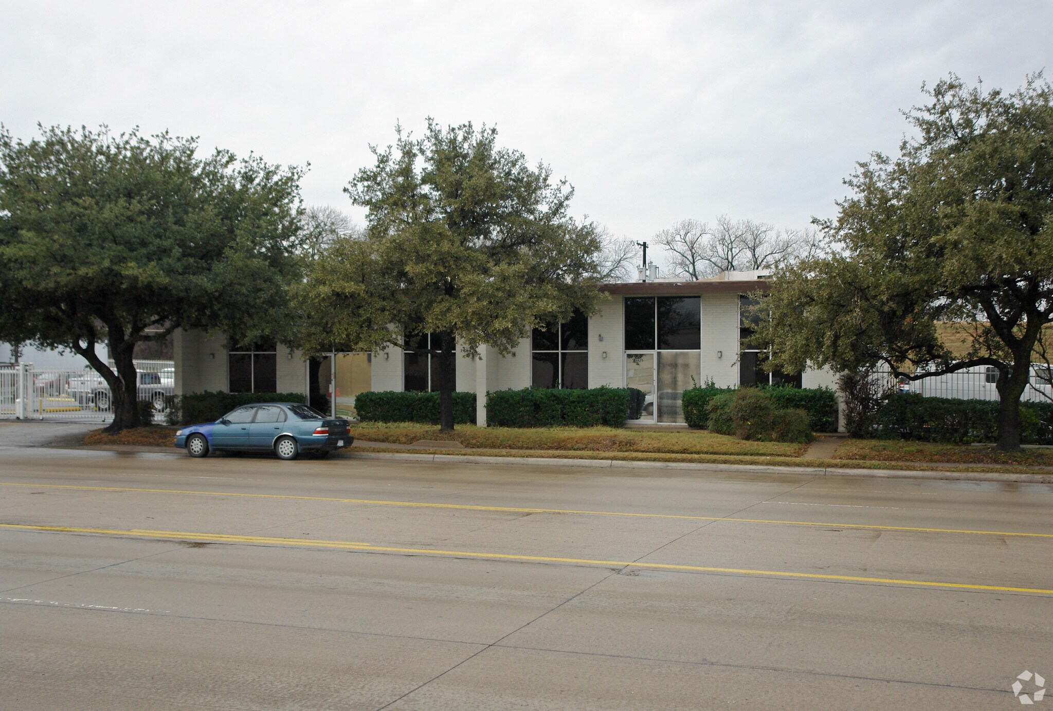 1909 N Beckley Ave, Dallas, TX à louer Photo du bâtiment- Image 1 de 8