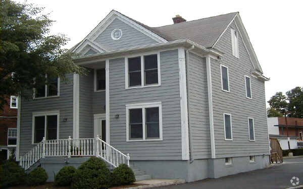 21 Cook Ave, Madison, NJ à vendre - Photo du bâtiment - Image 3 de 5