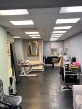 7 Mostyn Av, Llandudno à louer Photo intérieure- Image 2 de 5