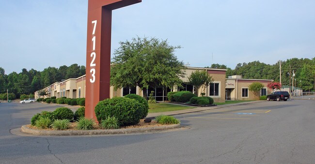 Plus de détails pour 7123 Interstate 30, Little Rock, AR - Local d'activités à louer