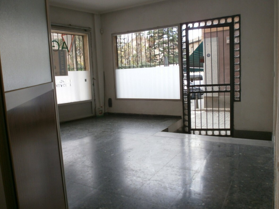 Commerce de détail dans Segovia, Segovia à louer Photo intérieure- Image 1 de 5