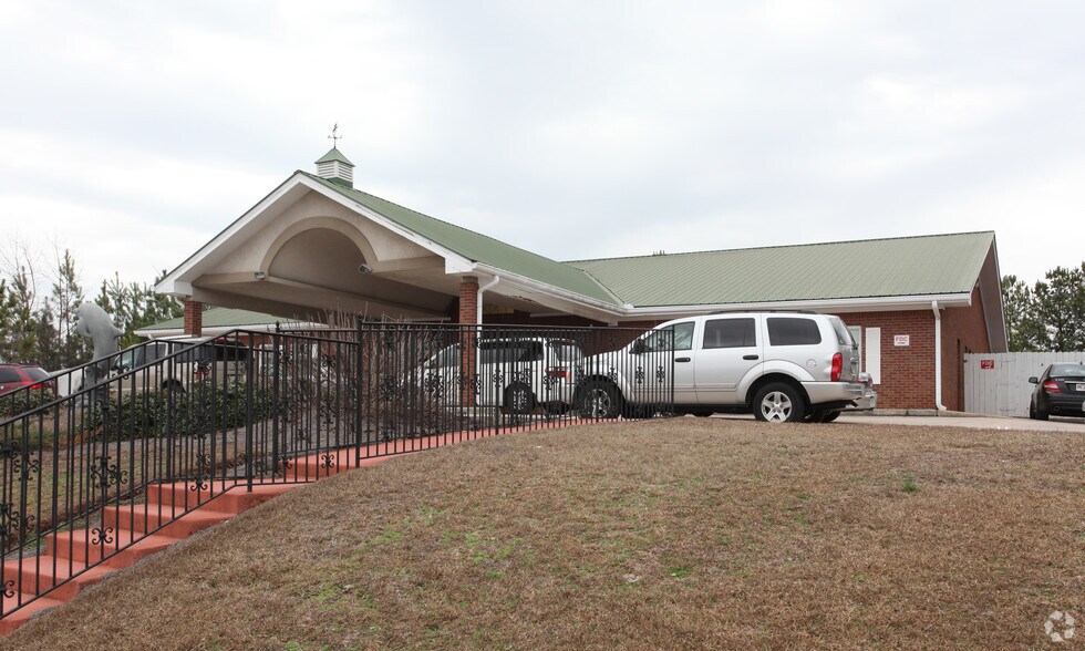 1607 Peachtree Pky, Cumming, GA à vendre - Photo du bâtiment - Image 2 de 15