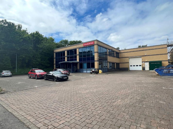 3 Brants Bridge, Bracknell for lease - Building Photo - Image 1 of 6