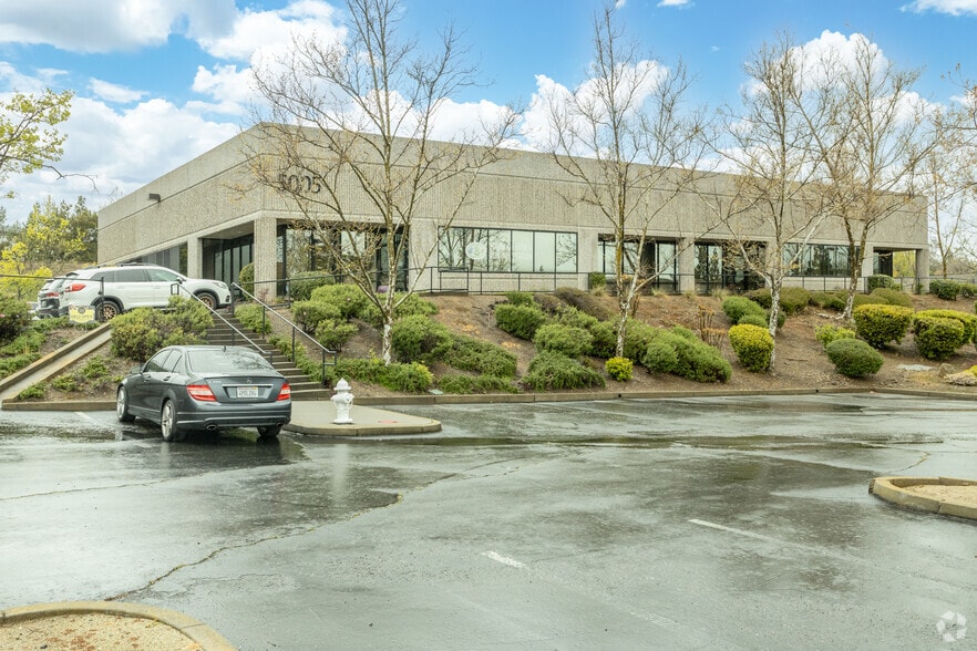 5005 Windplay Dr, El Dorado Hills, CA for sale - Primary Photo - Image 1 of 16