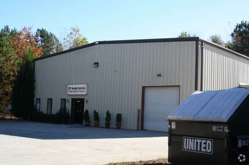 4300 Business Park Ct, Lilburn, GA à louer - Photo du bâtiment - Image 2 de 20