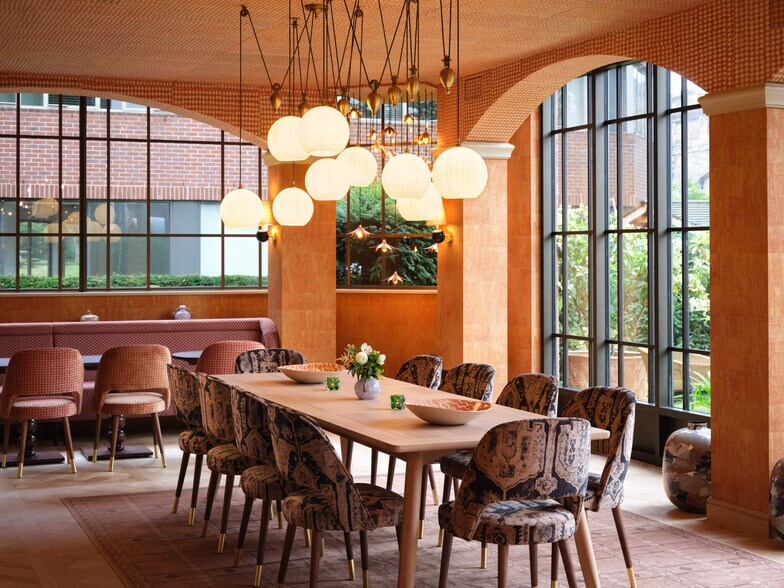 69-79 Fulham High St, London for lease - Building Photo - Image 3 of 13