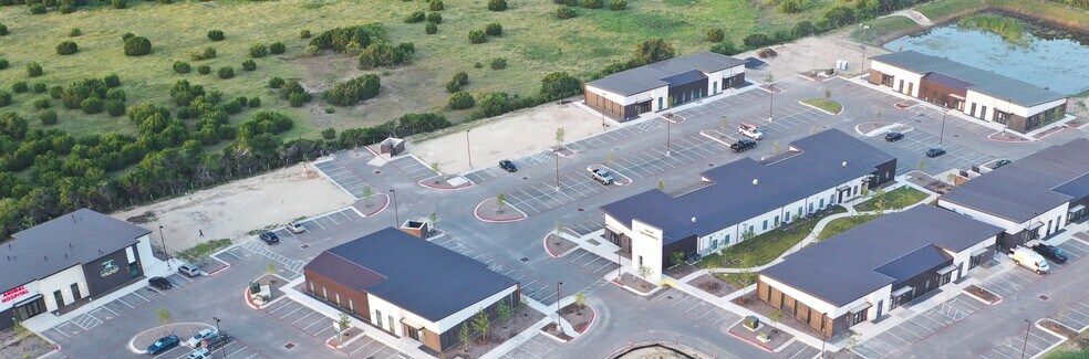 10861 183A Toll Rd, Leander, TX à louer - Photo du bâtiment - Image 2 de 3