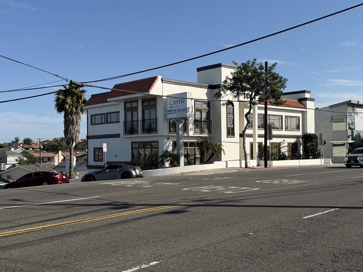 1444 Aviation Blvd, Redondo Beach, CA à louer Photo du bâtiment- Image 1 de 2