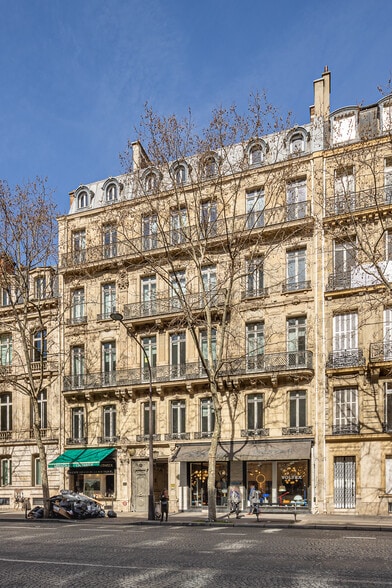 140 Boulevard Haussmann, Paris for lease - Building Photo - Image 3 of 6