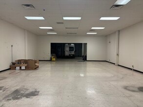 2526-2530 Chester Ave, Bakersfield, CA for lease Interior Photo- Image 2 of 4