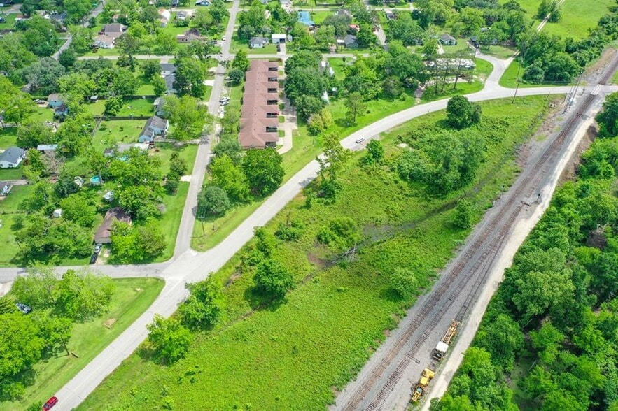300 S Main St, Sweeny, TX for sale - Aerial - Image 3 of 10