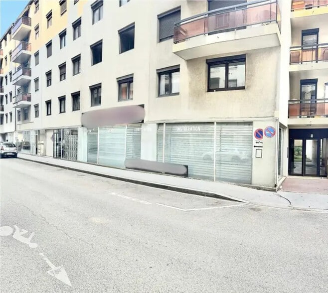 7 Rue Galilée, Villeurbanne à vendre - Photo du bâtiment - Image 3 de 12