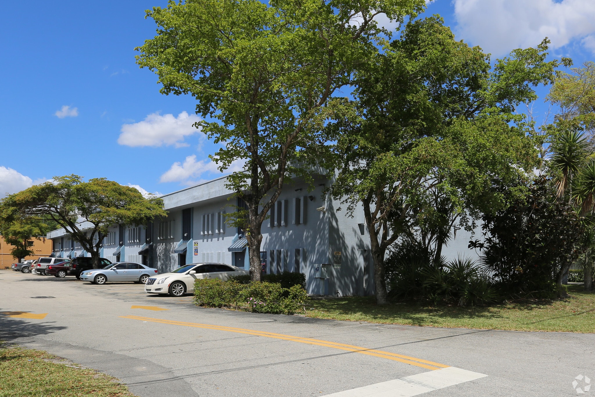 12300-12316 SW 131st Ave, Miami, FL for lease Primary Photo- Image 1 of 19