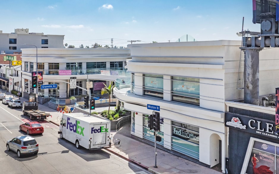 11819 Wilshire Blvd, Los Angeles, CA for lease - Building Photo - Image 2 of 17