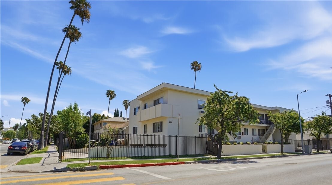 1220 N Van Ness Ave, Los Angeles, CA for sale Primary Photo- Image 1 of 13
