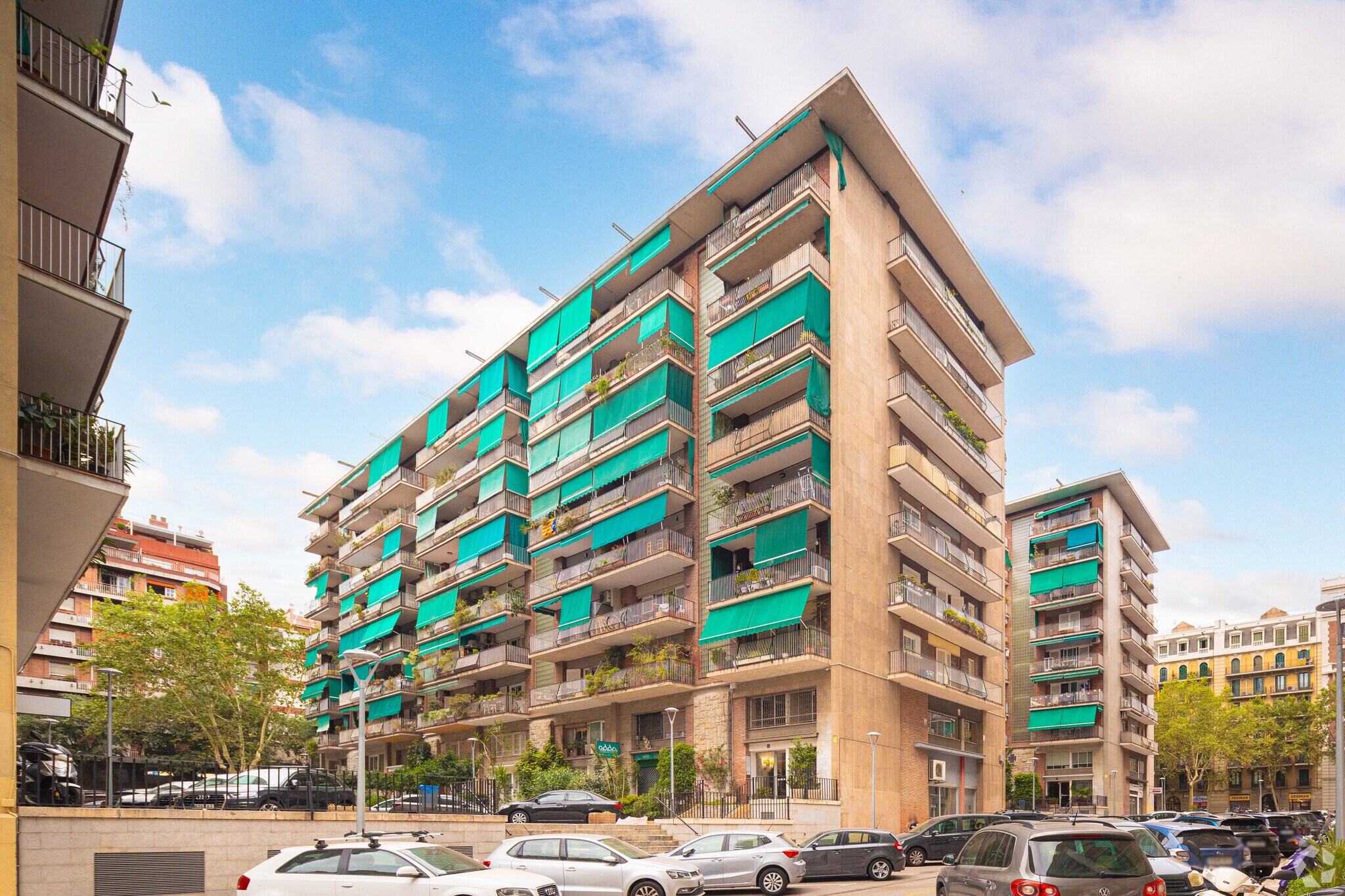 Bureau dans Barcelone, Barcelona à louer Photo principale- Image 1 de 3