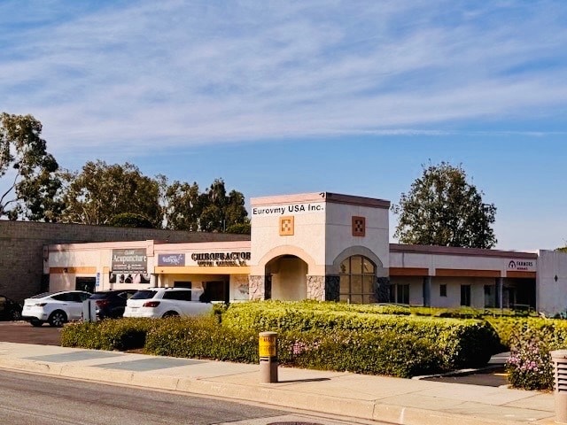 541 S Glendora Ave, Glendora, CA for lease Primary Photo- Image 1 of 14