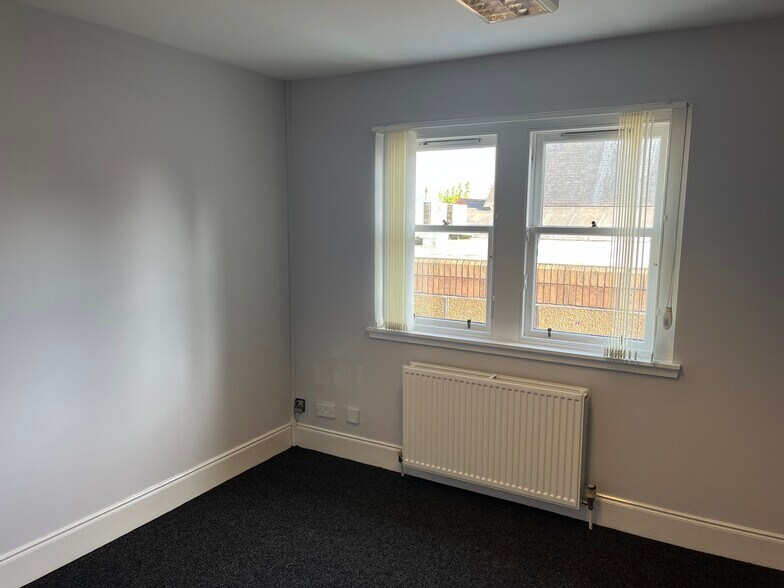 61 Bank St, Lochgelly à vendre - Photo du bâtiment - Image 3 de 5