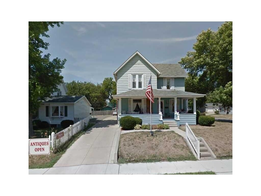 8th Ave - Single Family Home & Land portefeuille de 2 propriétés à vendre sur LoopNet.ca Photo principale- Image 1 de 7