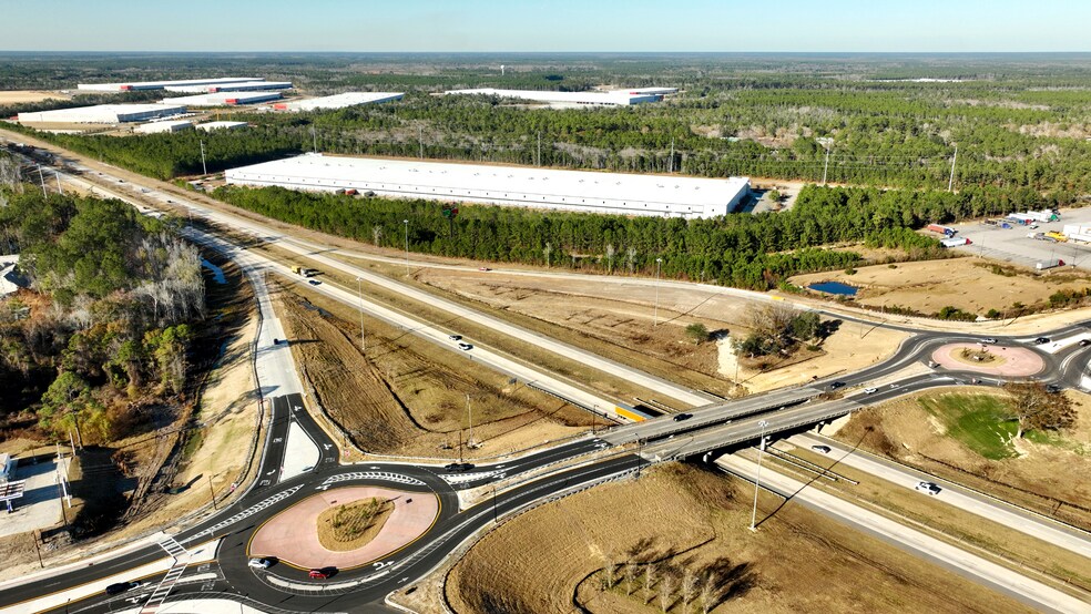 951 Interstate Centre Blvd, Black Creek, GA à louer - Photo du bâtiment - Image 2 de 3