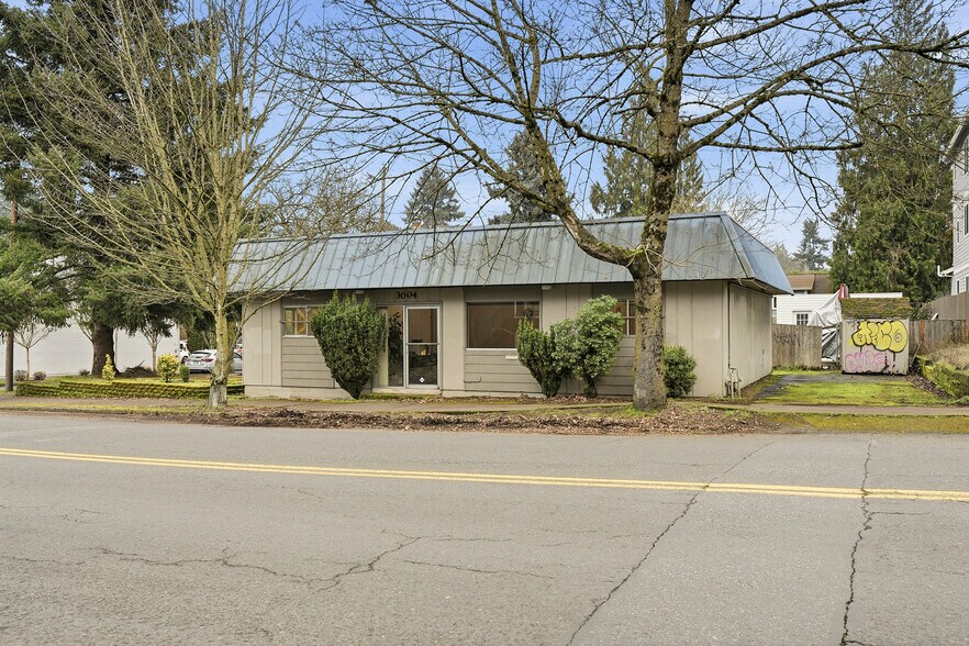 3004 SE 50th Ave, Portland, OR à vendre - Photo du bâtiment - Image 2 de 23