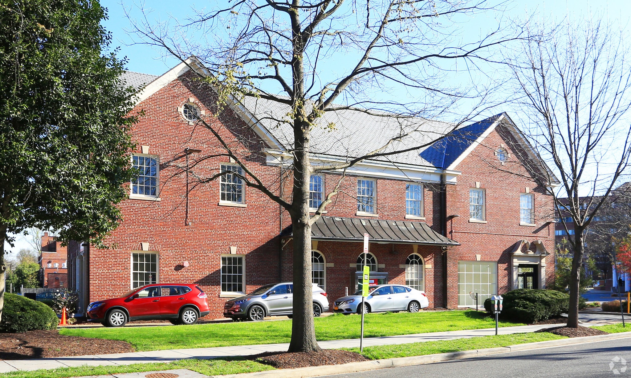 4820 Massachusetts Ave NW, Washington, DC for lease Primary Photo- Image 1 of 8