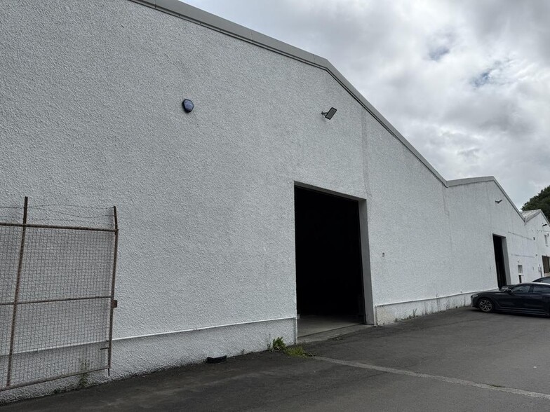 Stricklandgate, Kendal for lease - Building Photo - Image 3 of 19