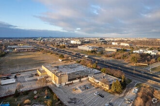 2442 S Sheridan Way, Mississauga, ON - Aérien Vue de la carte