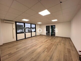 Plus de détails pour Bureau à louer
