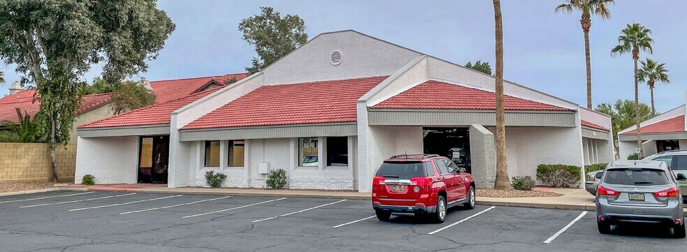 6344 E Brown Rd, Mesa, AZ à vendre - Photo du bâtiment - Image 2 de 15