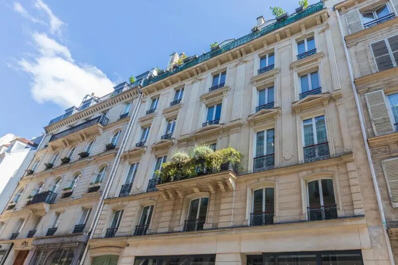 72 Rue D'Hauteville, Paris à louer - Photo du bâtiment - Image 2 de 8