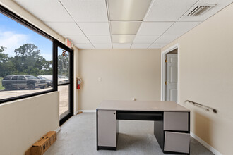 4155 Dow Rd, Melbourne, FL for lease Building Photo- Image 2 of 7