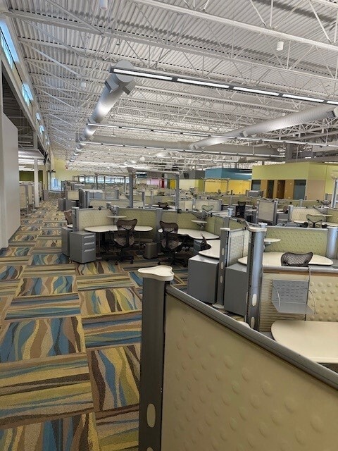 4950 Amon Carter Blvd, Fort Worth, TX for lease Interior Photo- Image 1 of 8