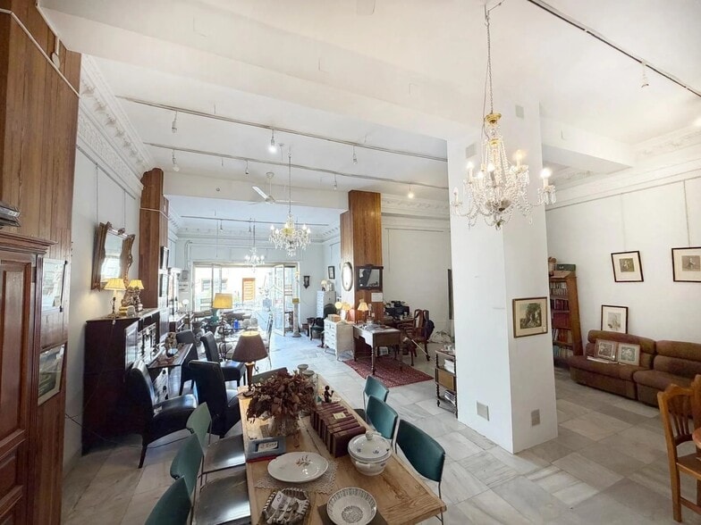 Retail in Madrid, Madrid for sale - Interior Photo - Image 2 of 4