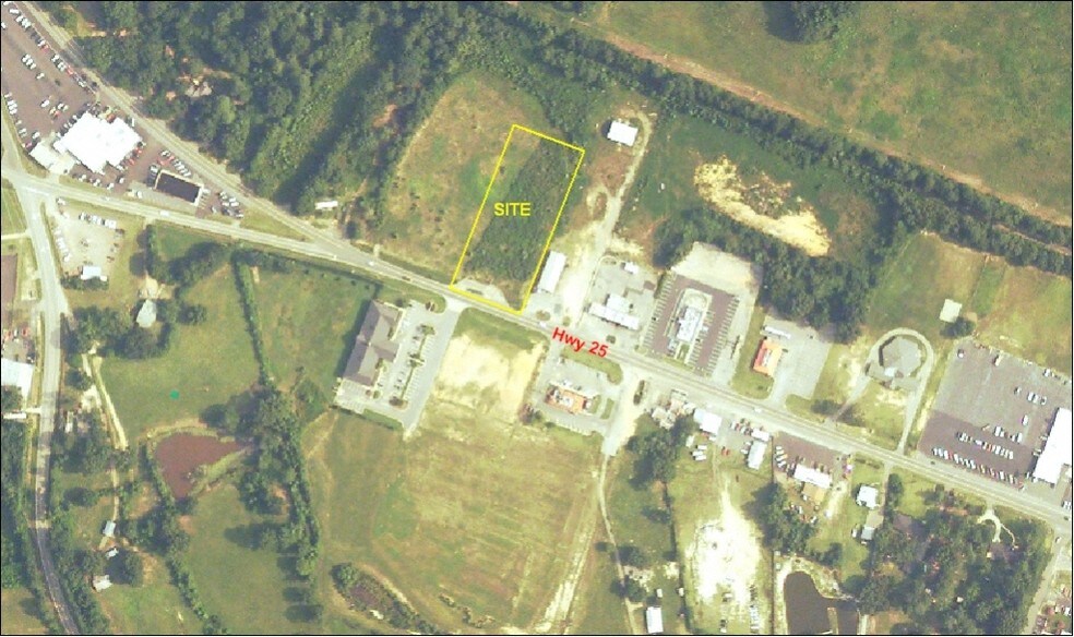 709 Augusta Rd, Edgefield, SC à vendre - Photo du bâtiment - Image 2 de 4