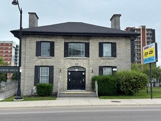 Plus de détails pour 826 Princess St, Kingston, ON - Bureau à vendre