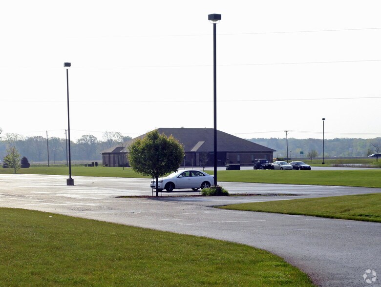 1178 Fremont Ct, Elkhart, IN à louer - Photo du bâtiment - Image 2 de 2