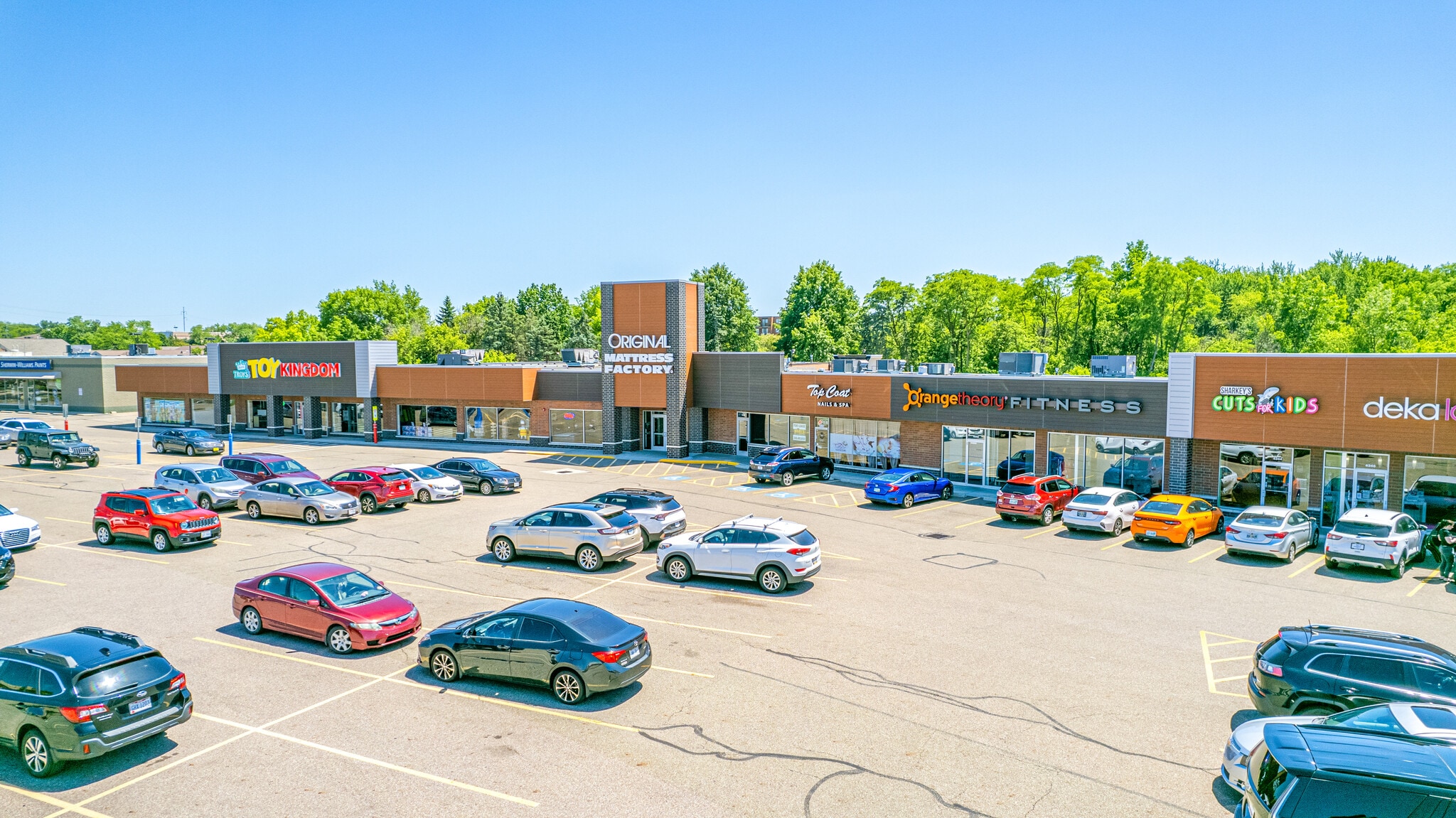 4304-4370 Belden Village St NW, Canton, OH for lease Primary Photo- Image 1 of 4