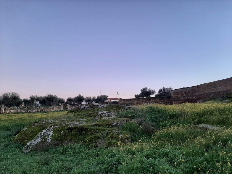 Land in Casar de Cáceres, Cáceres for sale - Aerial - Image 2 of 4