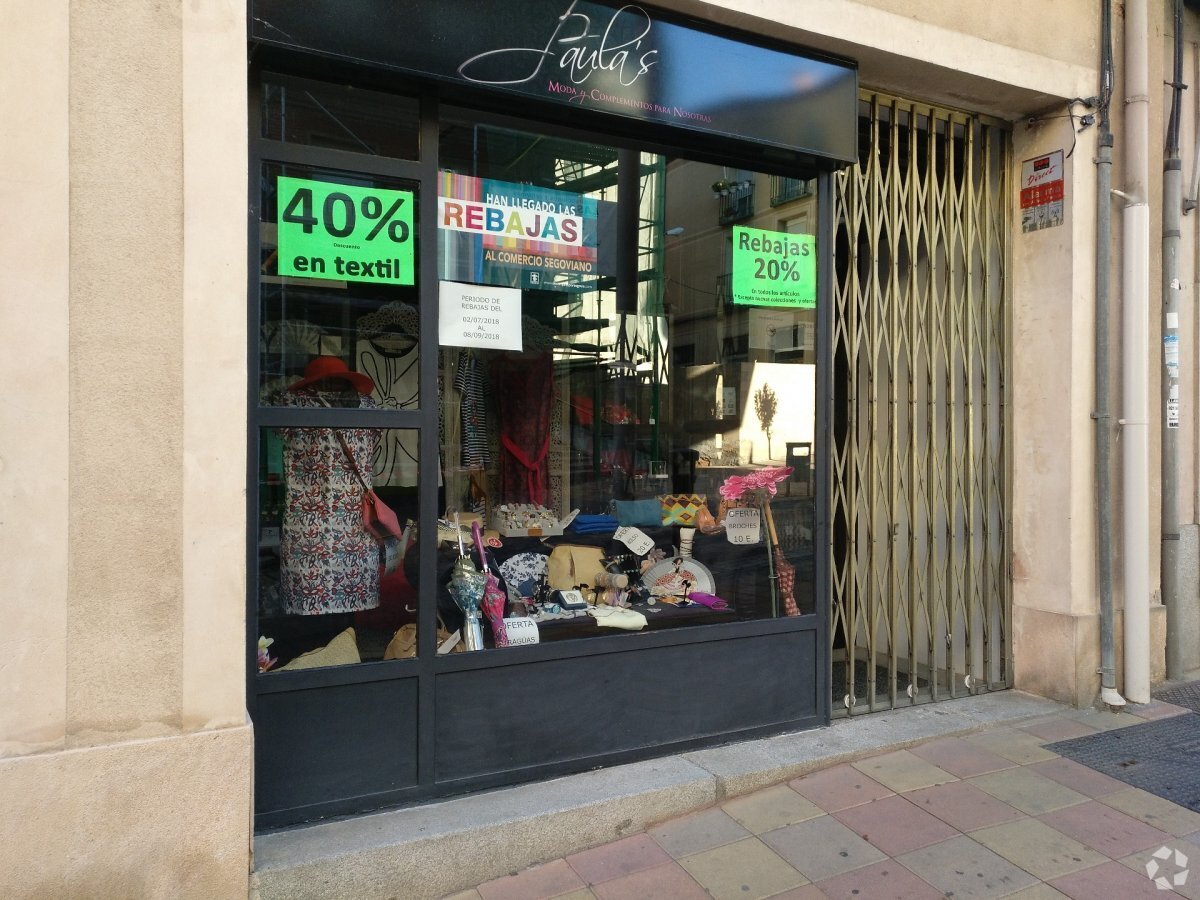 Retail in Segovia, Segovia for lease Interior Photo- Image 1 of 2