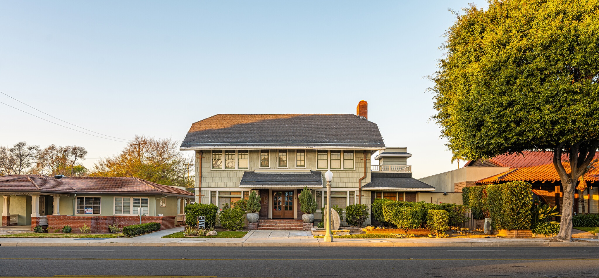 615 E Chapman Ave, Orange, CA for sale Primary Photo- Image 1 of 73