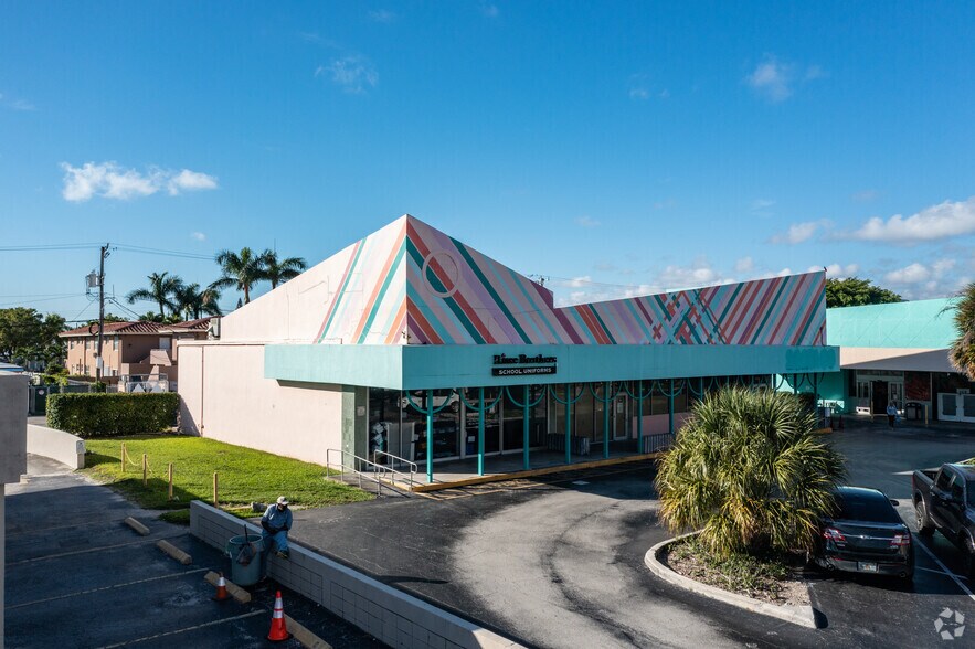 1600 79th Street Cswy, North Bay Village, FL à louer - Photo du bâtiment - Image 2 de 4