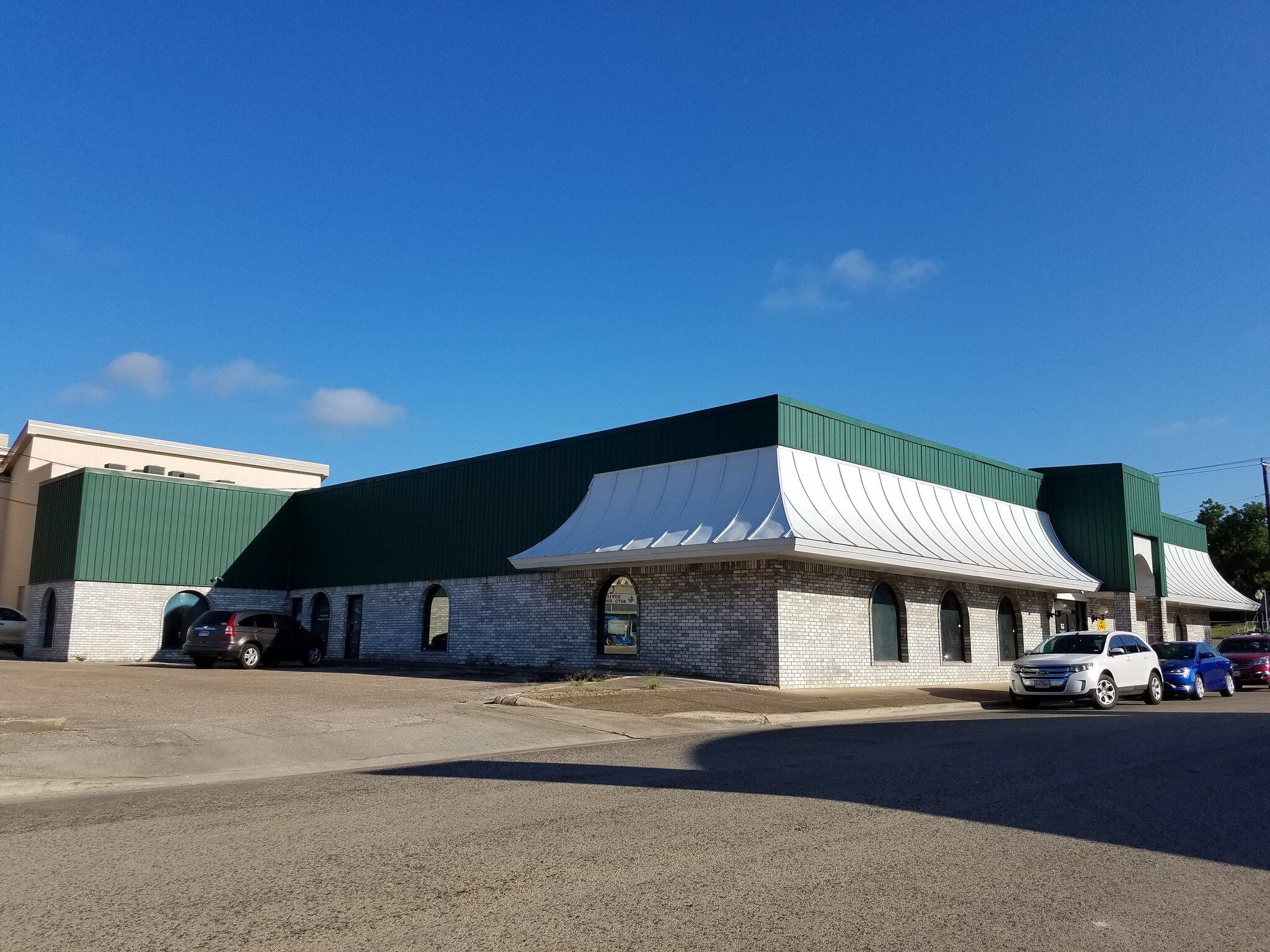 204 N East St, Belton, TX for lease Primary Photo- Image 1 of 3