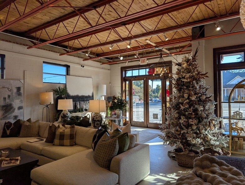 30 N Main St, Alpharetta, GA for lease - Interior Photo - Image 3 of 6