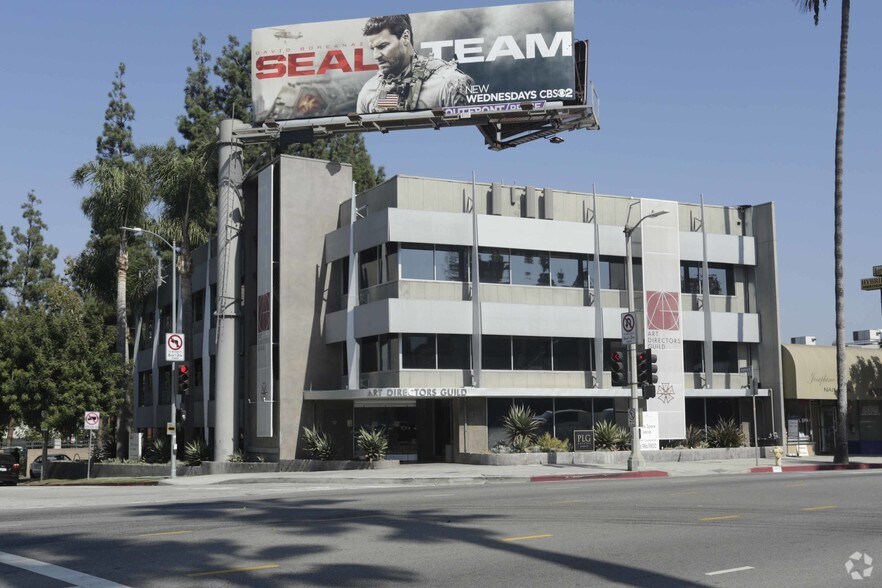 11969 Ventura Blvd, Studio City, CA à louer - Photo du bâtiment - Image 3 de 13